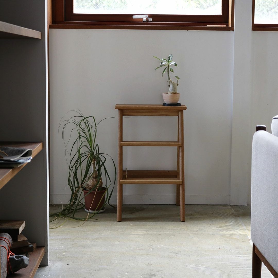 Step Stool［ステップスツール］｜折り畳み式スツール・脚立