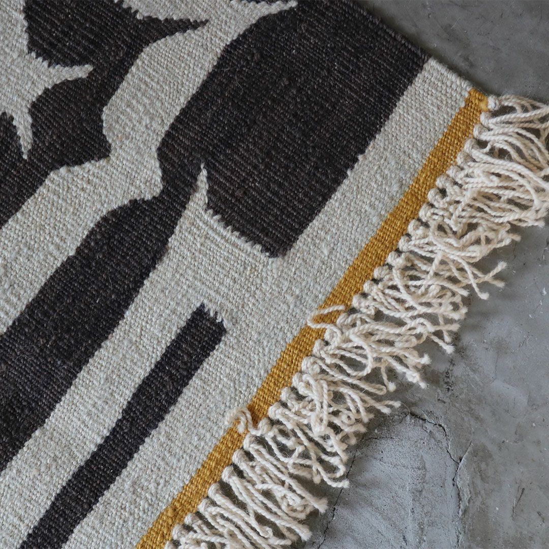 KILIM RUG［キリムラグ］ No,19739｜マット・織物（black